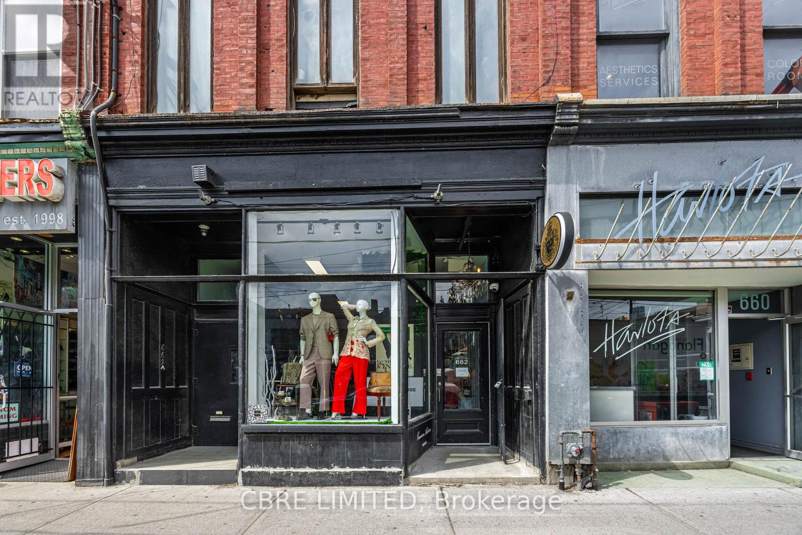 40 Commercial Spaces For Lease in Trinity-Bellwoods
