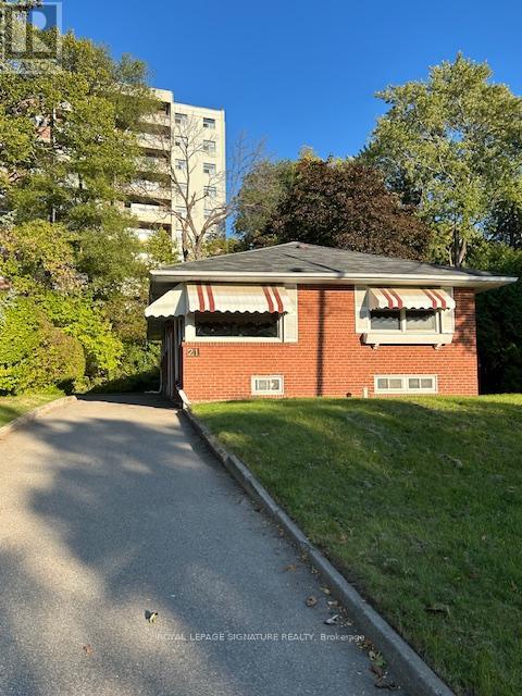 Property image for 21 PRESTBURY STREET|Toronto (Victoria Village), Ontario M4A2H9