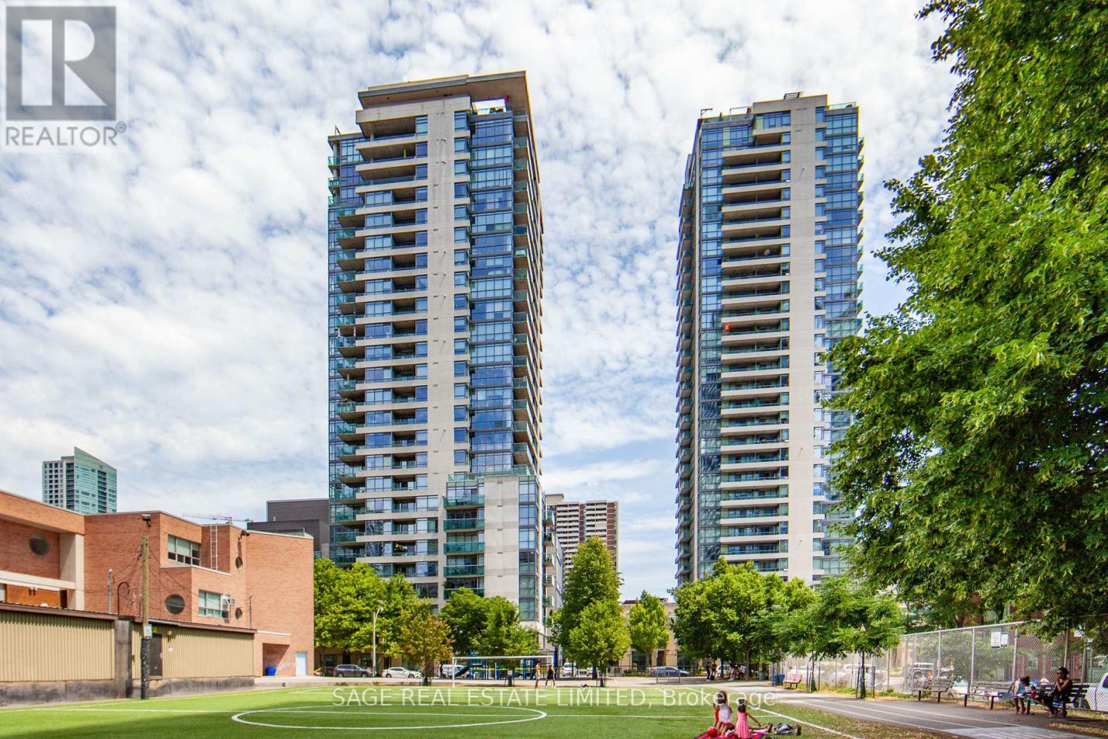Property image for 605 - 281 MUTUAL STREET|Toronto (Church-Yonge Corridor), Ontario M4Y1X6
