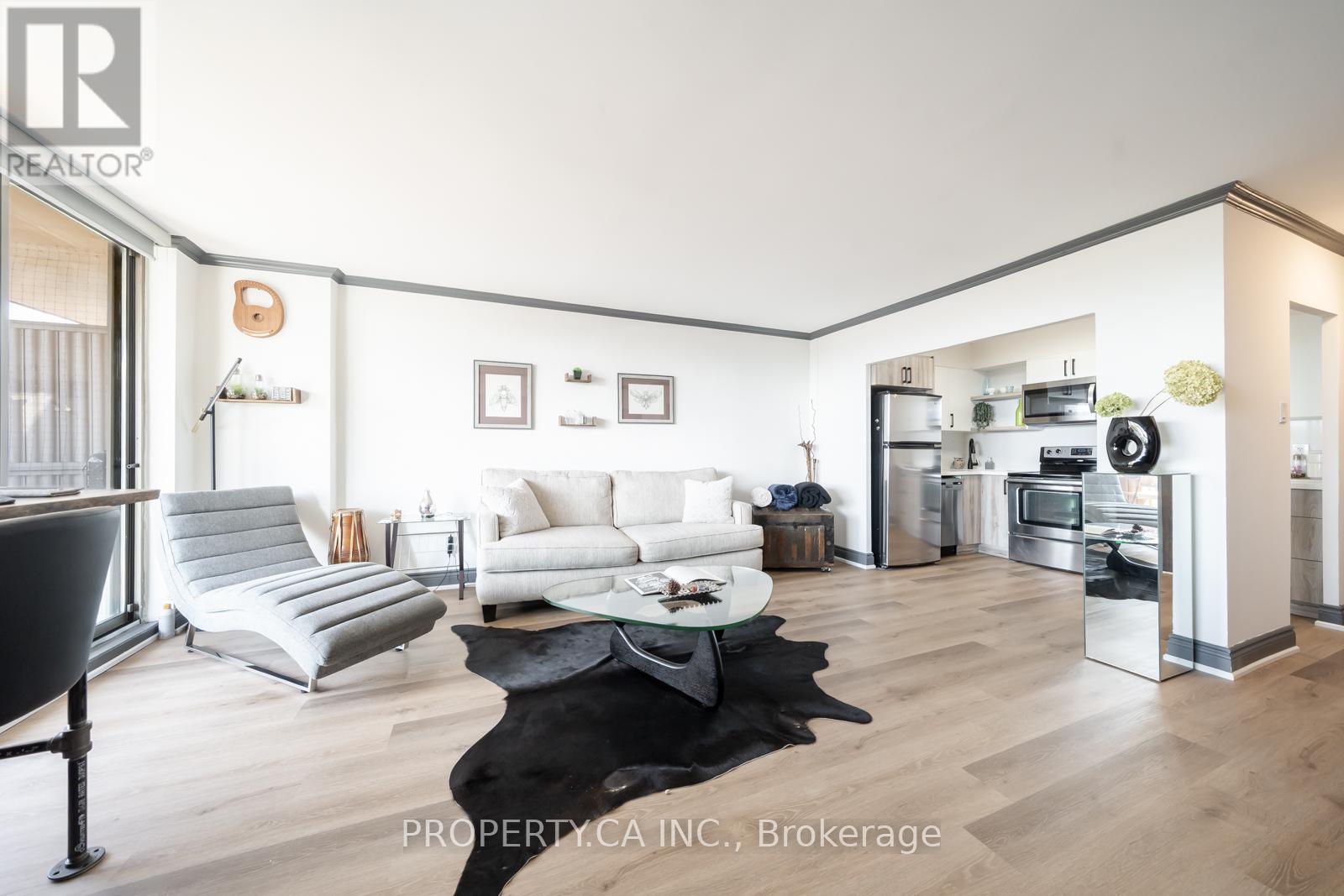 Property image for 806 - 5949 YONGE STREET|Toronto (Newtonbrook East), Ontario M2M3V8