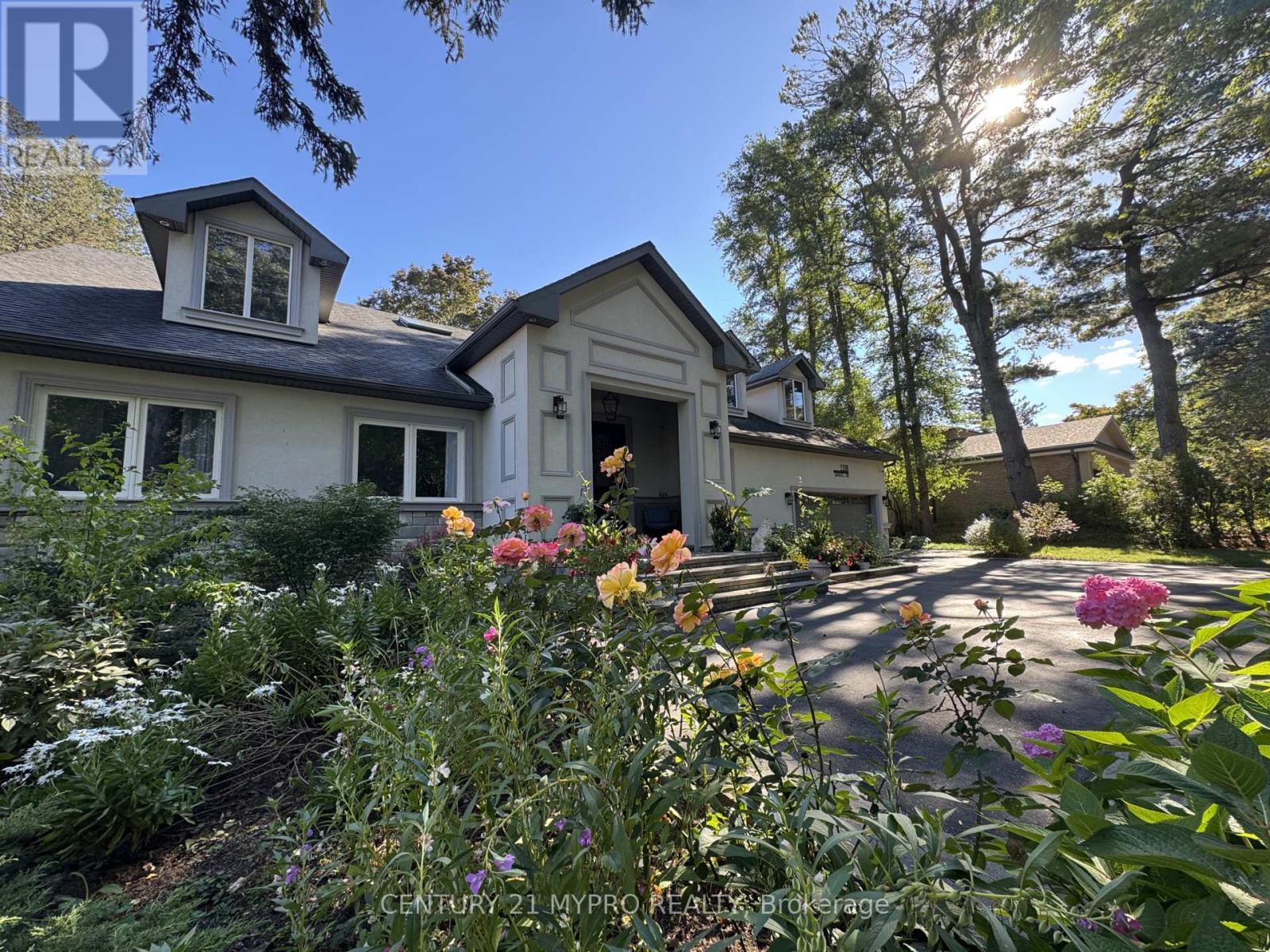 Property image for 1508 OAKHILL DRIVE|Oakville (MO Morrison), Ontario L6J1Y5