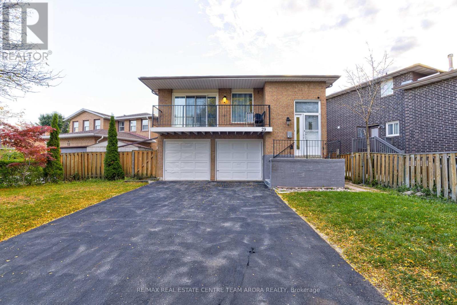 Property image for 29 LAKECREST TRAIL|Brampton (Heart Lake West), Ontario L6Z1S6