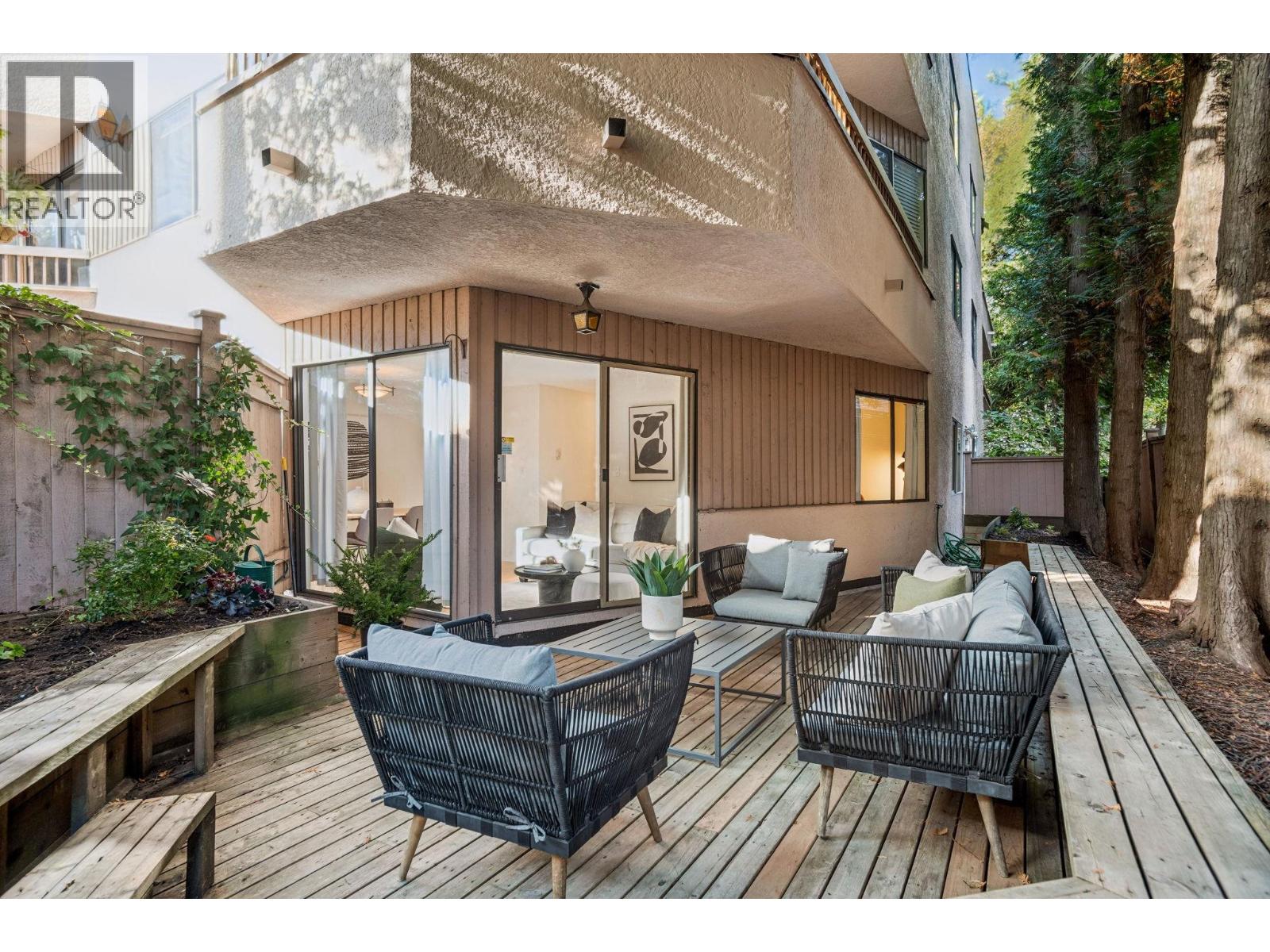 Property image for 104 2190 W 8TH AVENUE|Vancouver, British Columbia V6K2A4