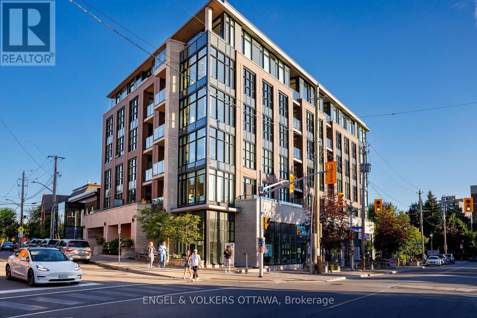 Property image for 608 - 10 ROSEMOUNT AVENUE|Ottawa, Ontario K1Y4G9