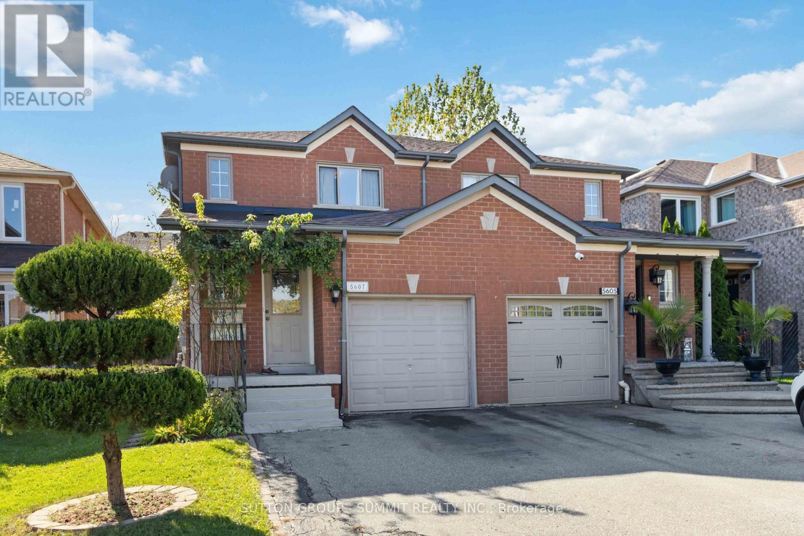Property image for 5607 PALMERSTON CRESCENT|Mississauga (Central Erin Mills), Ontario L5M5Y6