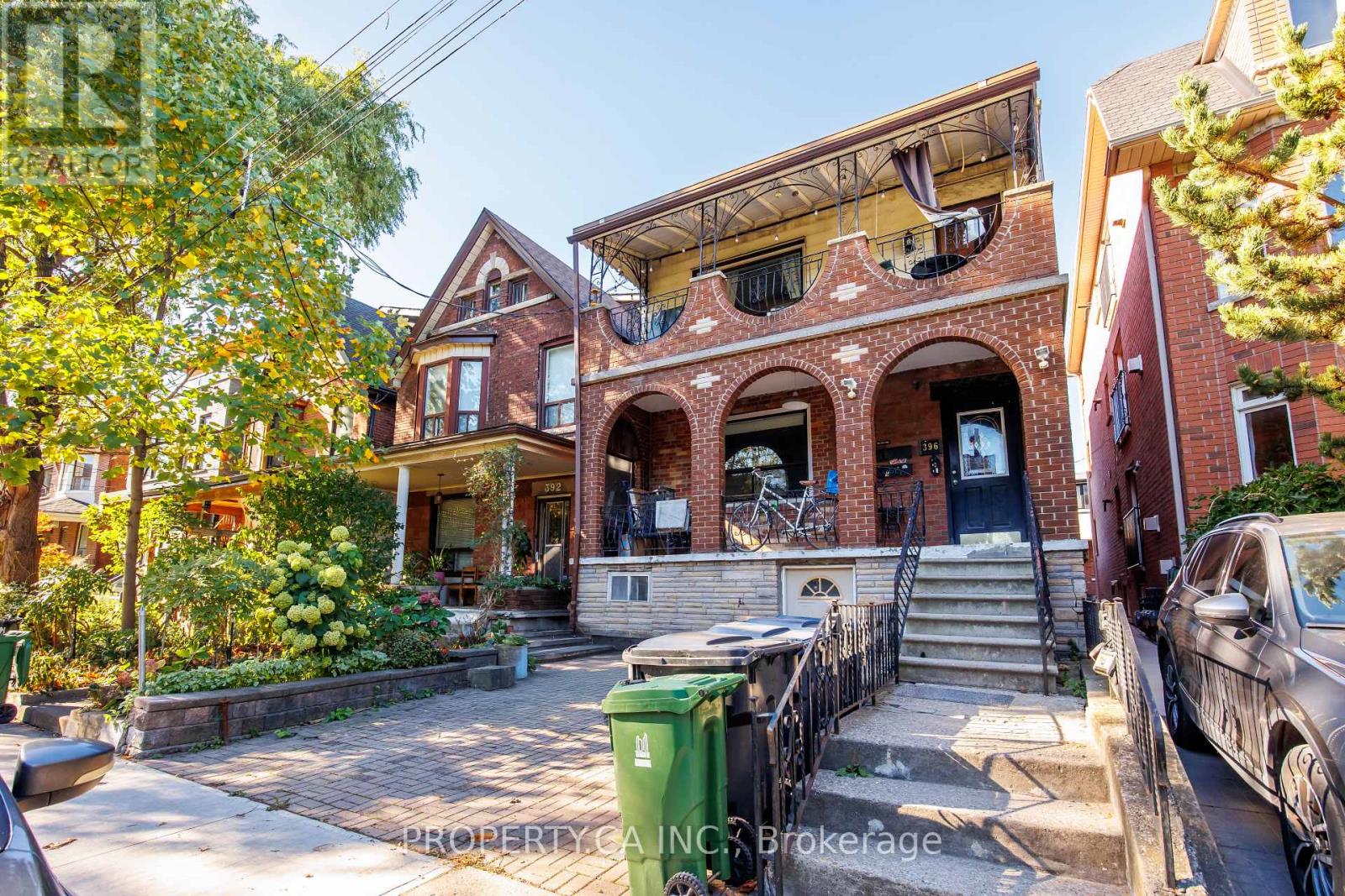 Property image for 396 ROXTON ROAD|Toronto (Palmerston-Little Italy), Ontario M6G3R2