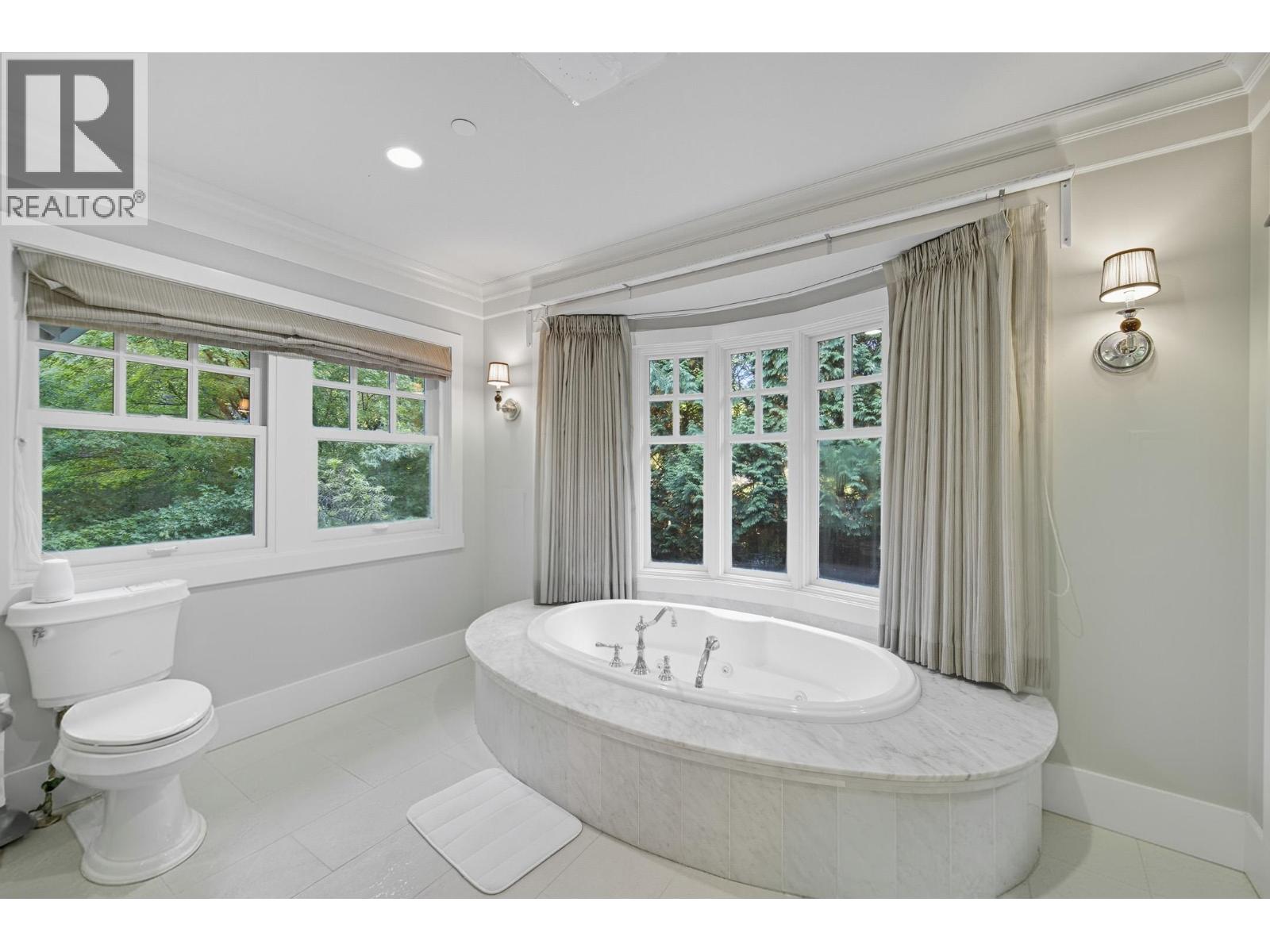 For sale: 1350 W 15TH AVENUE, Vancouver, British Columbia V6H1S3 ...