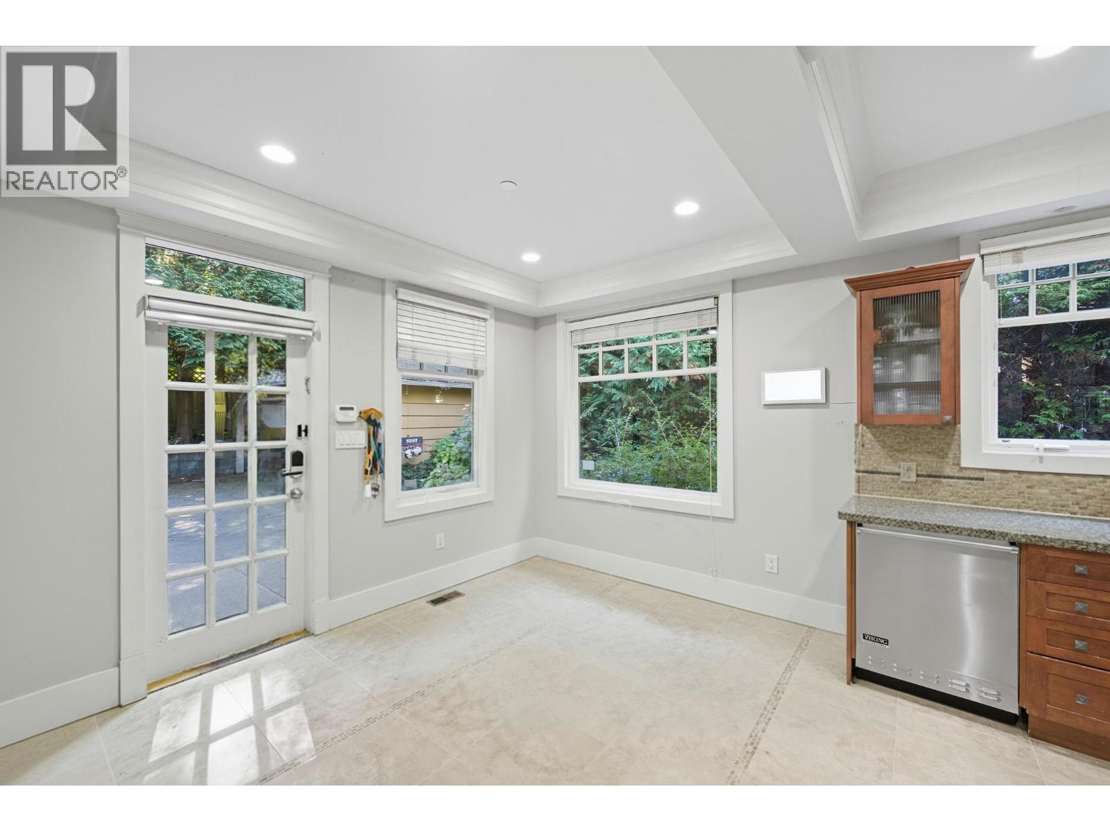 For sale: 1350 W 15TH AVENUE, Vancouver, British Columbia V6H1S3 ...