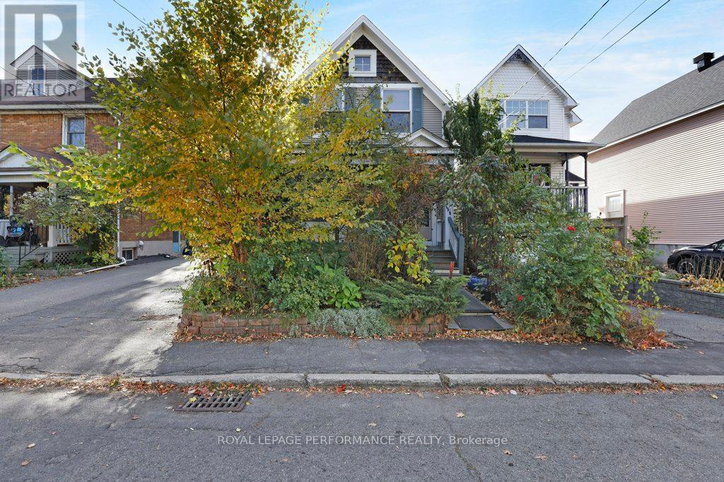 Property image for 32 HERRIDGE STREET|Ottawa, Ontario K1S0G7