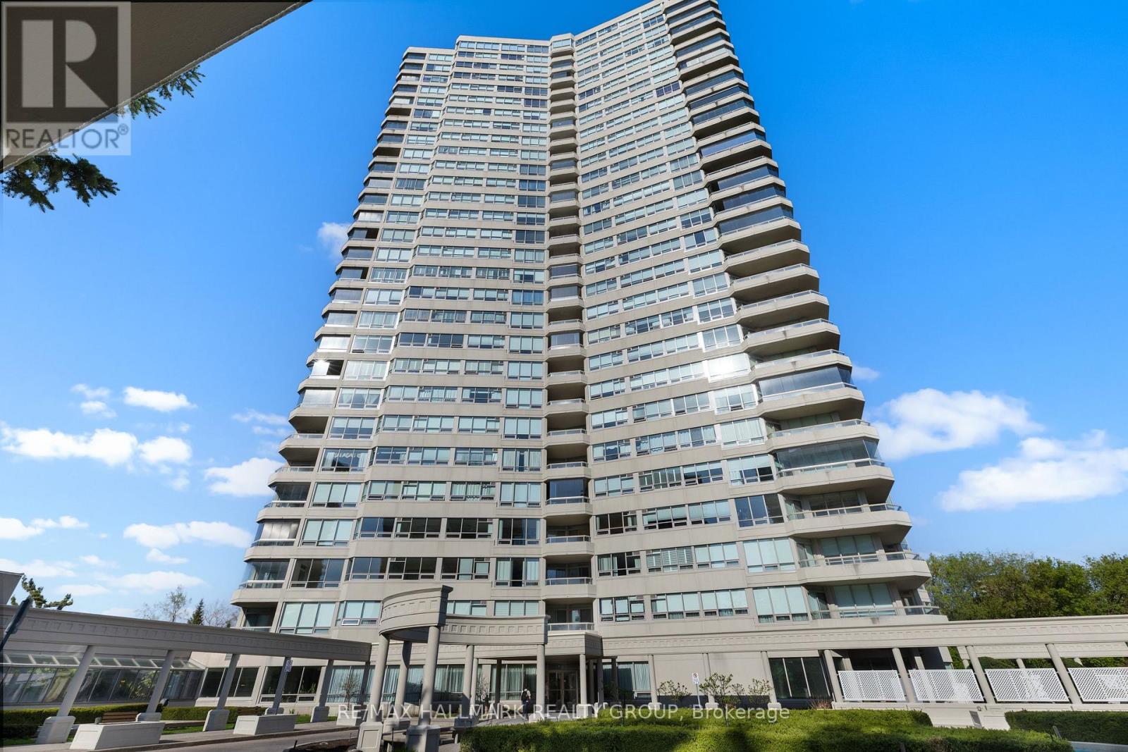 Property image for 2403 - 1480 RIVERSIDE DRIVE|Ottawa, Ontario K1G5H2