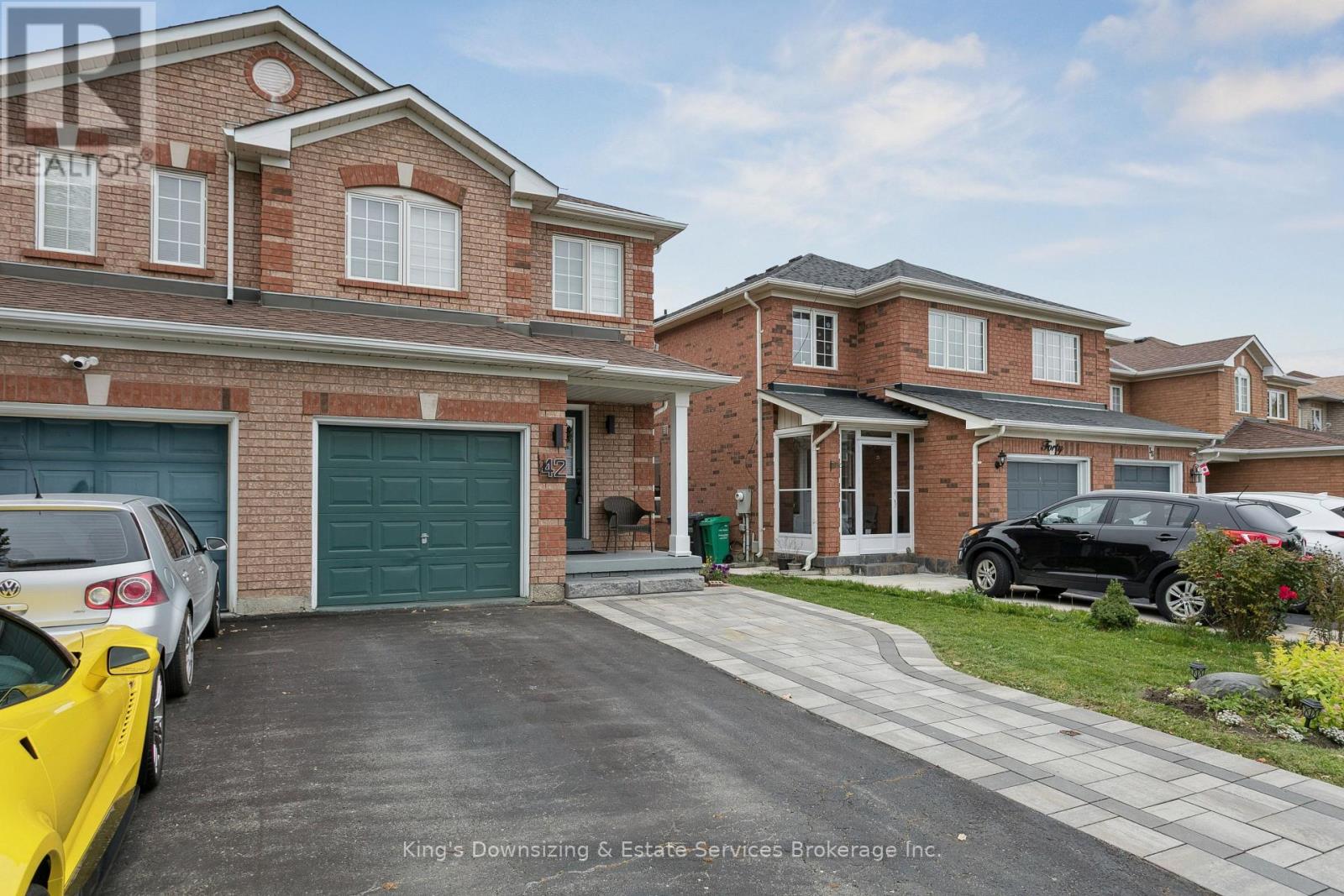 Property image for 42 LAKE LOUISE DRIVE|Brampton (Fletcher's Meadow), Ontario L6X4W5