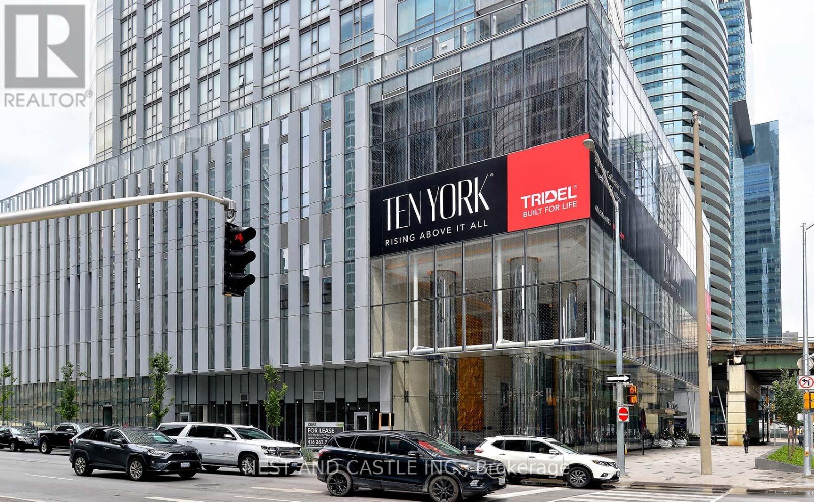 Property image for 5807 - 10 YORK STREET|Toronto (Waterfront Communities), Ontario M5J0E1