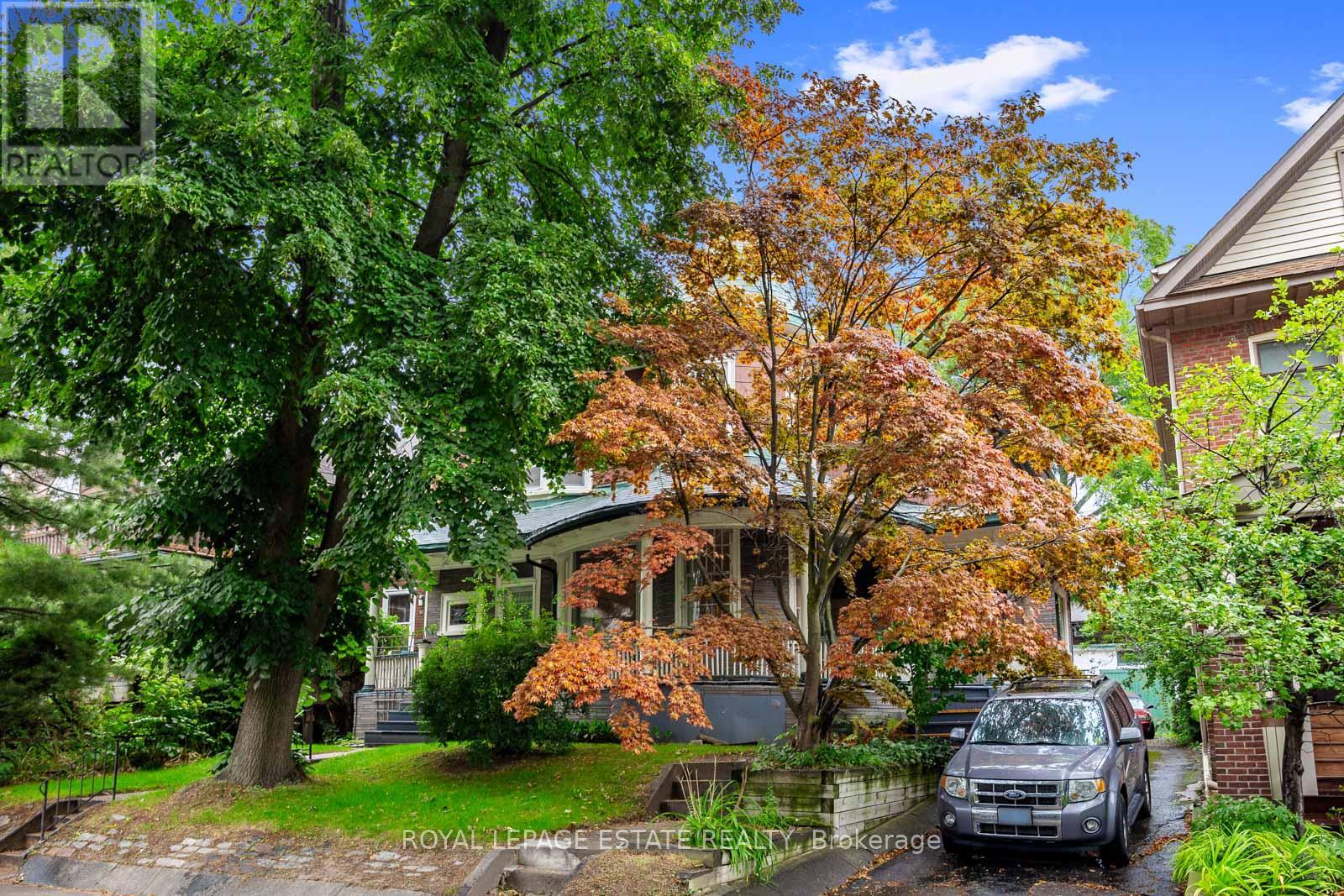 Property image for 55 LEUTY AVENUE|Toronto (The Beaches), Ontario M4E2R2