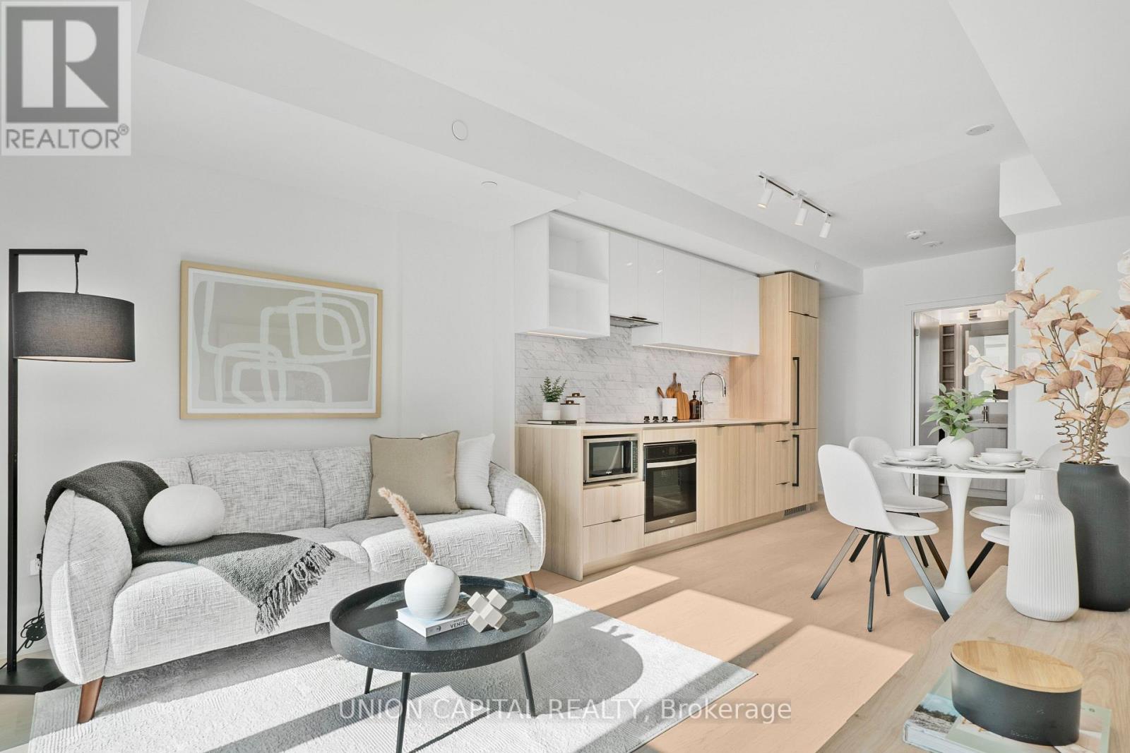 Property image for 711 - 252 CHURCH STREET|Toronto (Church-Yonge Corridor), Ontario M5B0E6