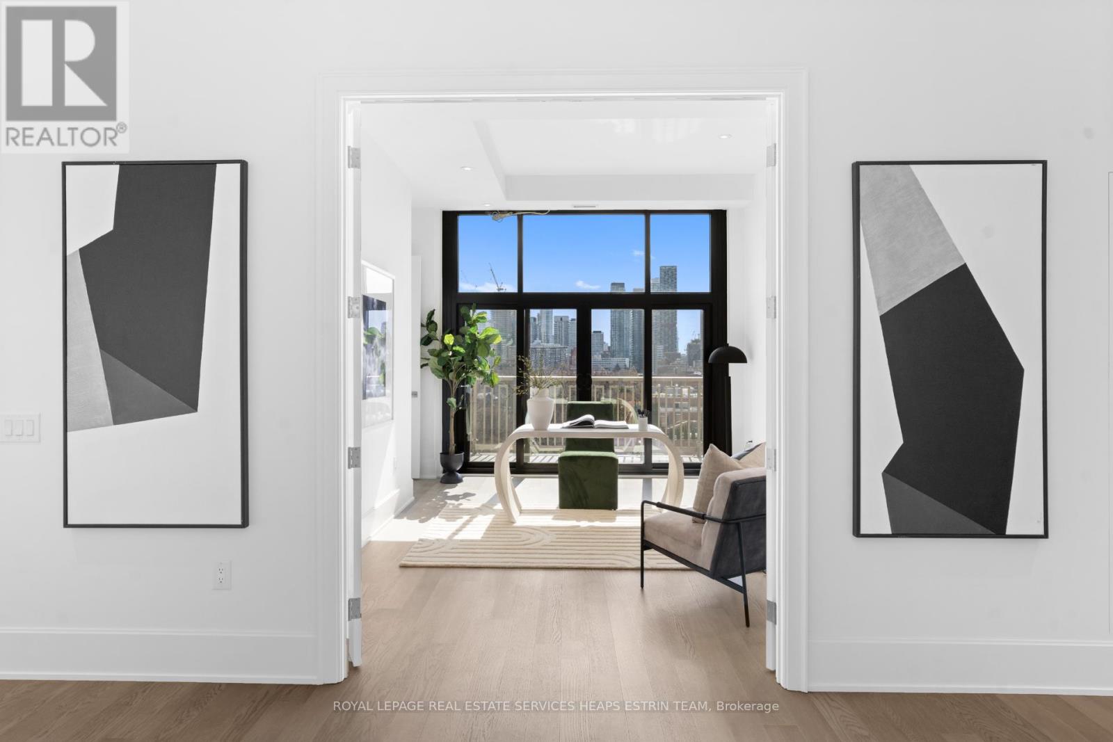 Property image for PH02 - 1 STRATHGOWAN AVENUE|Toronto (Lawrence Park South), Ontario M4N2H8