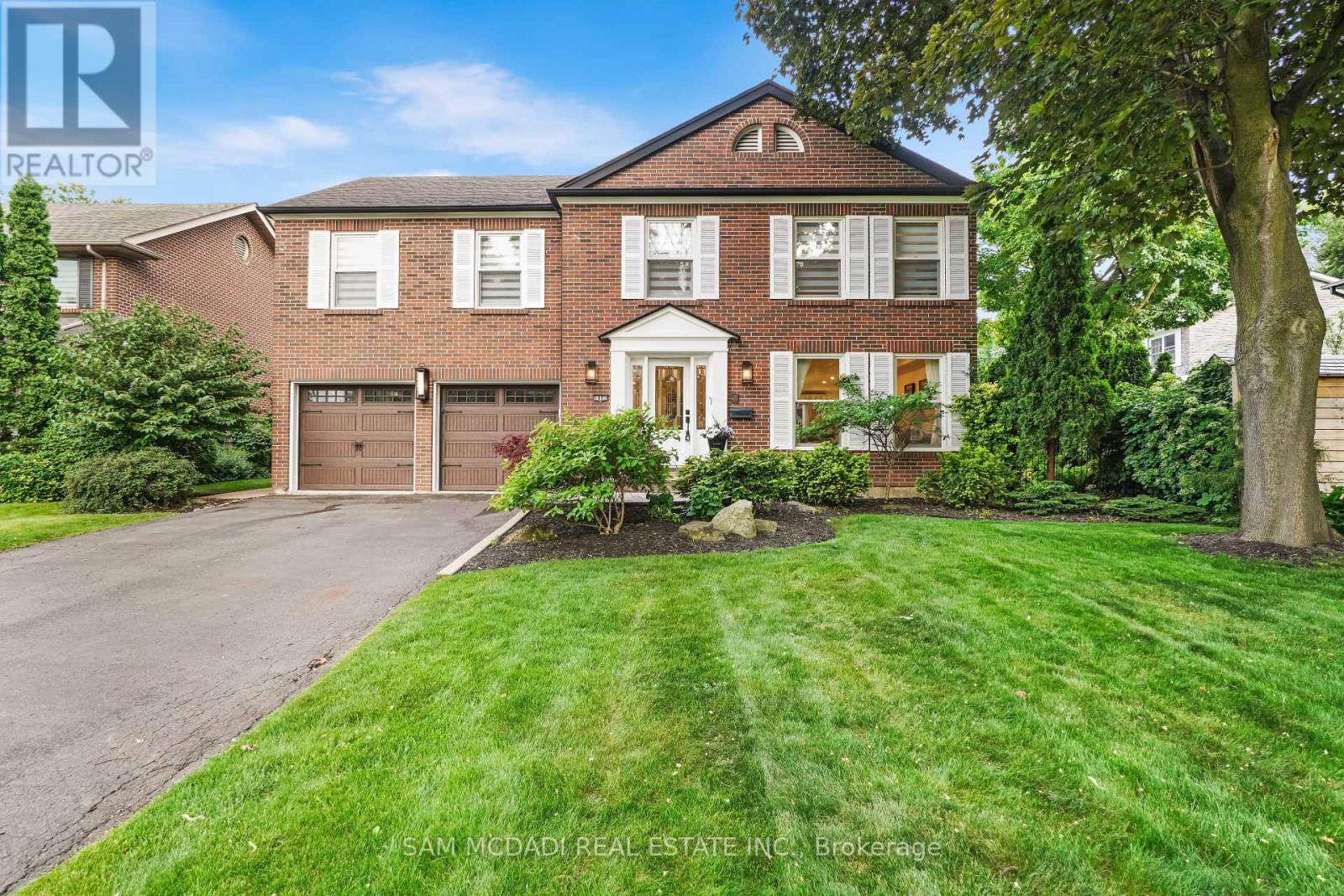Property image for 1882 SHERWOOD FORREST CIRCLE|Mississauga (Sheridan), Ontario L5K2E7