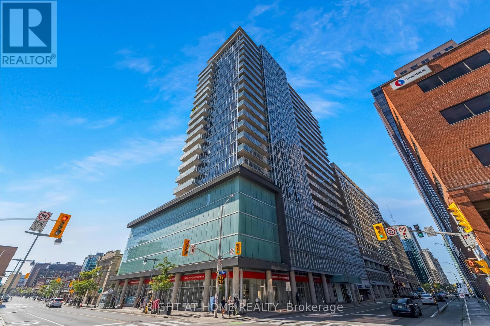 Property image for 2010 - 324 LAURIER AVENUE W|Ottawa, Ontario K1P0A4