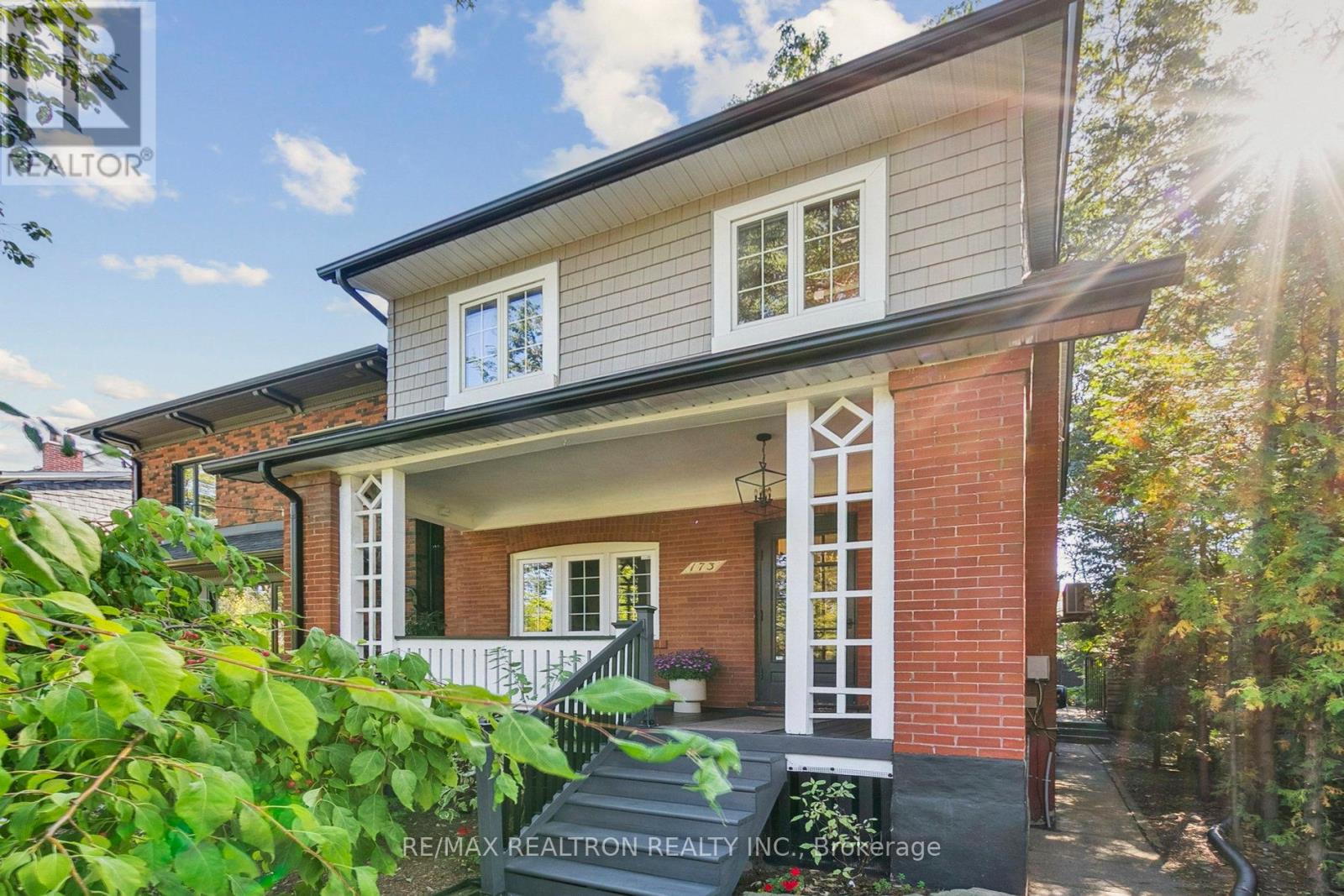 Property image for 173 GLENDONWYNNE ROAD|Toronto (High Park North), Ontario M6P3E8