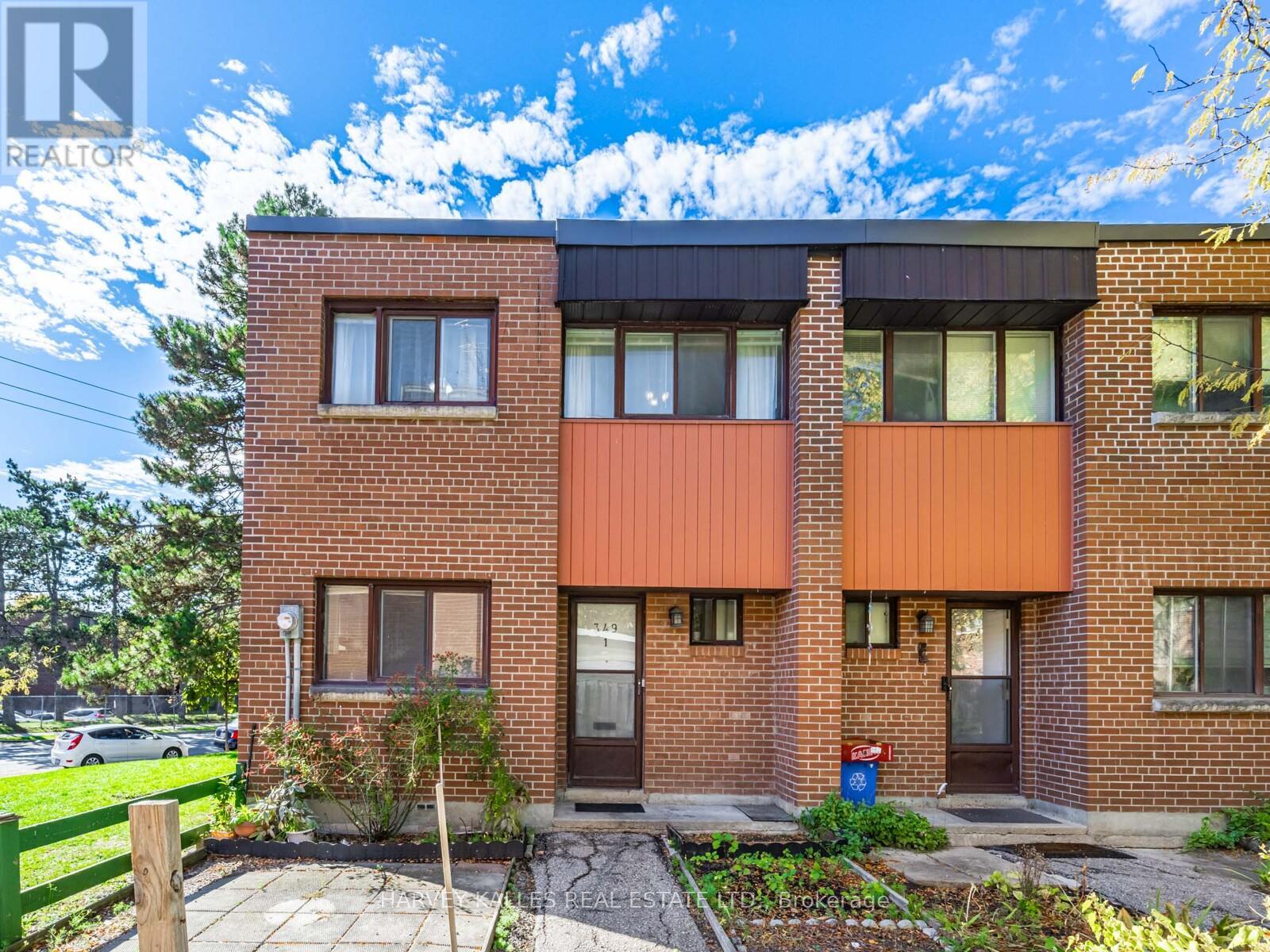 Property image for 1 - 394 DRIFTWOOD AVENUE|Toronto (Black Creek), Ontario M3N2P2