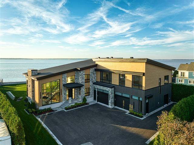 Property image for 101-103Z 51e Avenue|Pointe-Calumet, Quebec J0N1G4