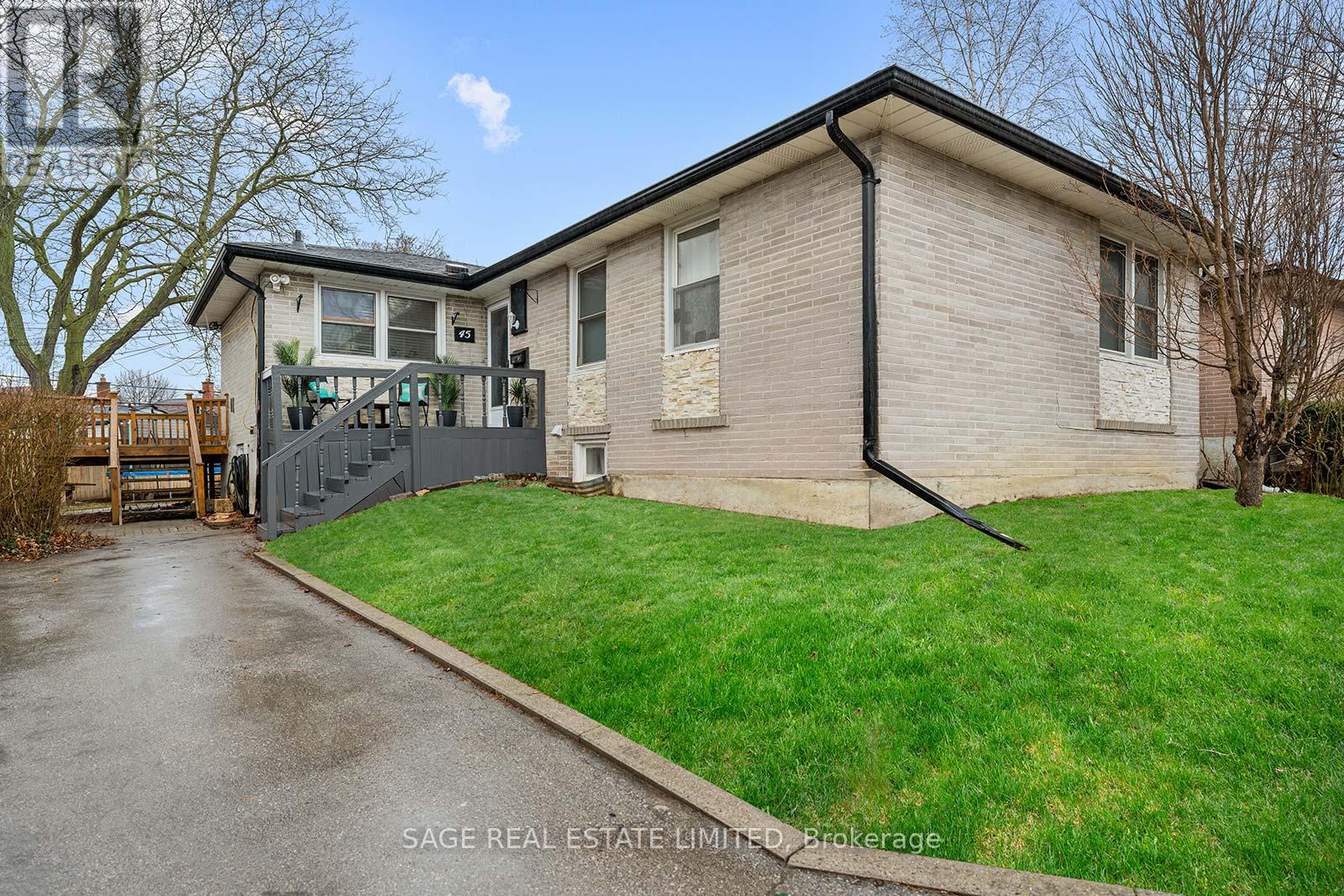 Property image for 45 DASHWOOD CRESCENT|Toronto (Thistletown-Beaumonde Heights), Ontario M9V2N9