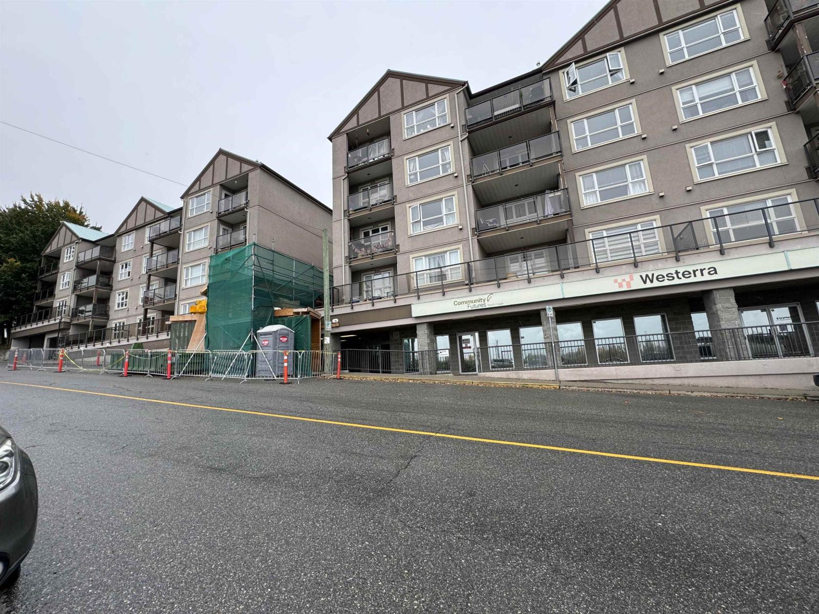 204 33165 2 AVENUE, Mission, British Columbia V2V6T8