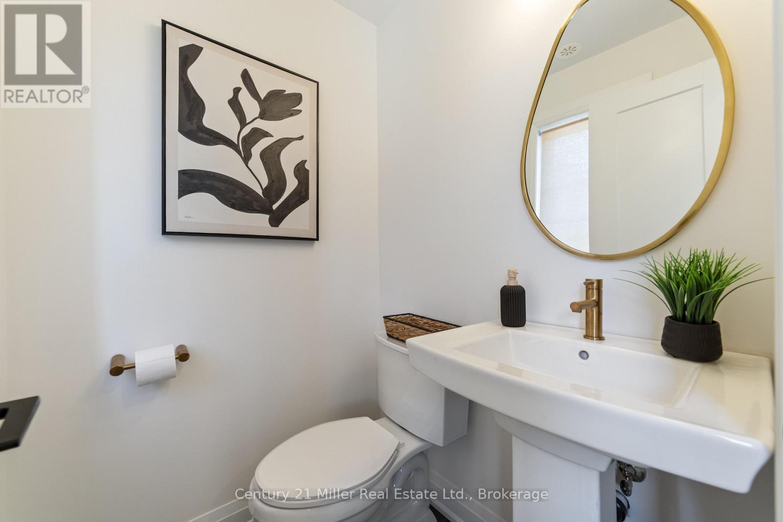 Row / Townhouse for Sale in 30 - 280 MELODY COMMON|Oakville (RO River Oaks), Ontario L6H8A5 3