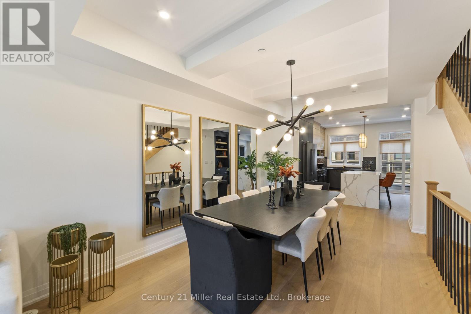 Row / Townhouse for Sale in 30 - 280 MELODY COMMON|Oakville (RO River Oaks), Ontario L6H8A5 5
