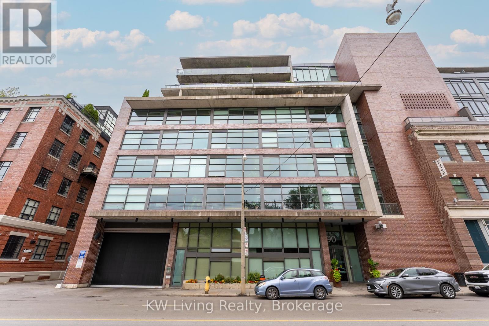LW1 - 90 BROADVIEW AVENUE, Toronto (South Riverdale), Ontario M4M0A7