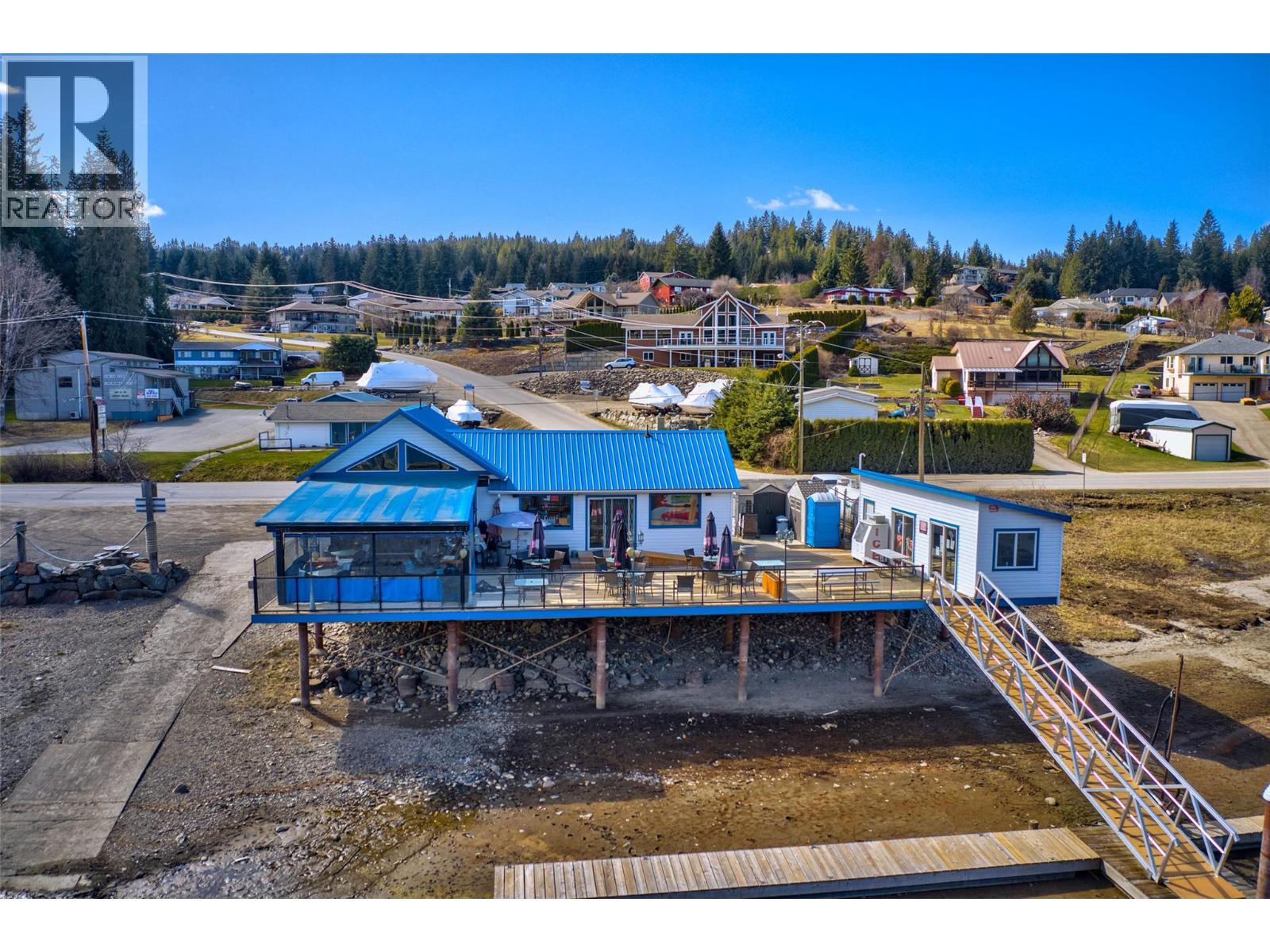 For sale: 2886 Marine Drive, Blind Bay, British Columbia V0E1H1 ...