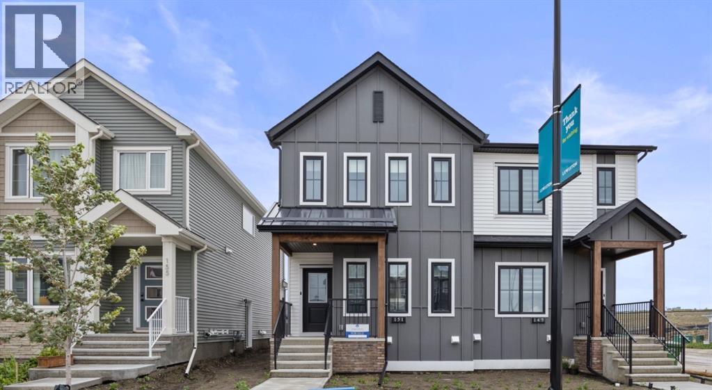 Duplex for Sale in 149 Lewiston Street NE|Calgary, Alberta T3P3A7 2