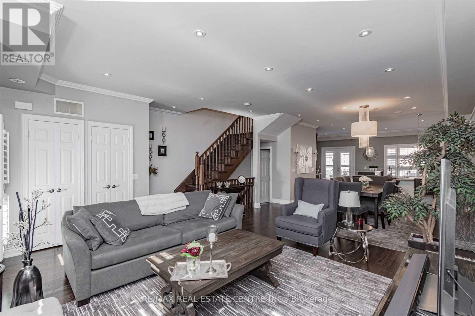Row / Townhouse for Sale in 30 - 2460 PRINCE MICHAEL DRIVE|Oakville (JC Joshua Creek), Ontario L6H0G8 4
