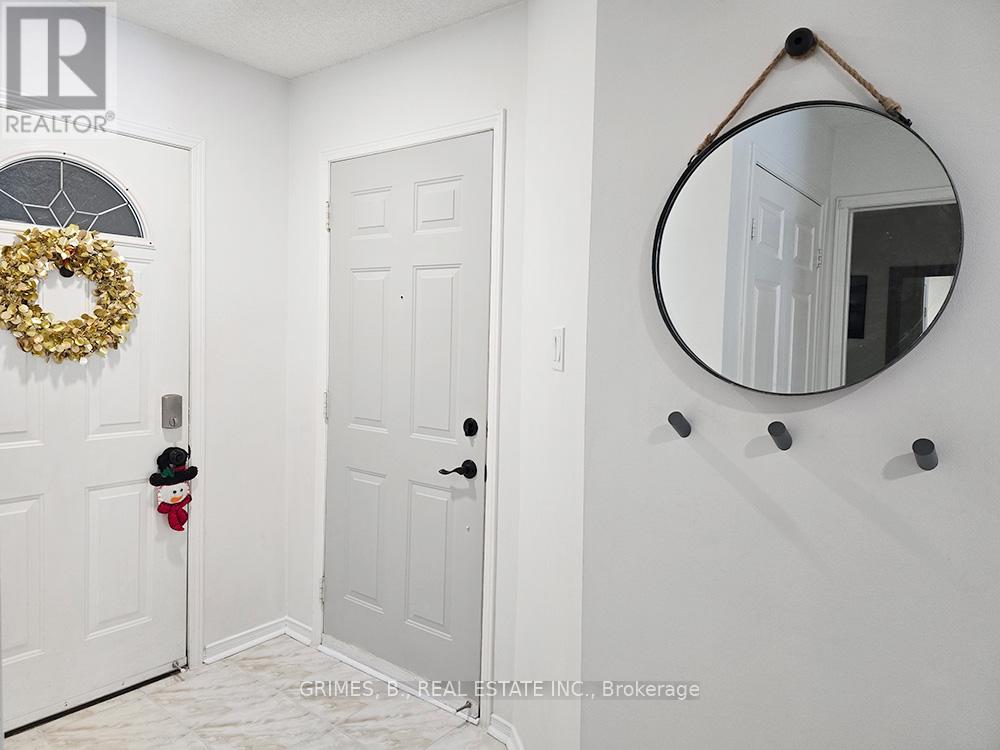 Row / Townhouse for Sale in 61 - 3600 COLONIAL DRIVE N|Mississauga (Erin Mills), Ontario L5L5P5 2