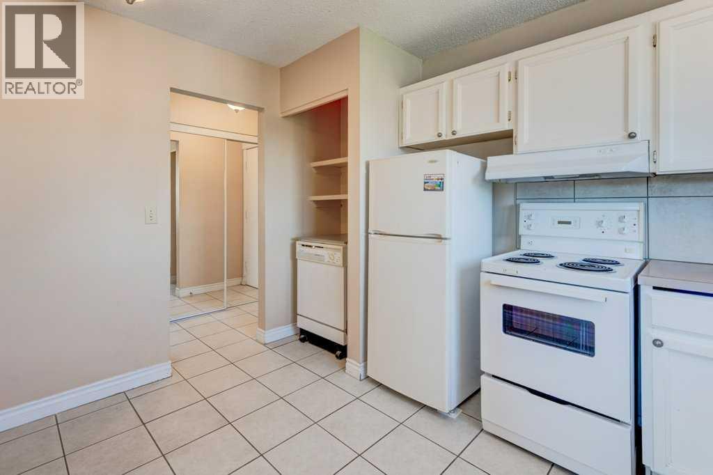 Apartment for Sale in 43, 1703 11 Avenue SW|Calgary, Alberta T3K1J5 4