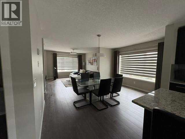 Row / Townhouse for Sale in 202 Evansridge Park NW|Calgary, Alberta T3P0N7 5