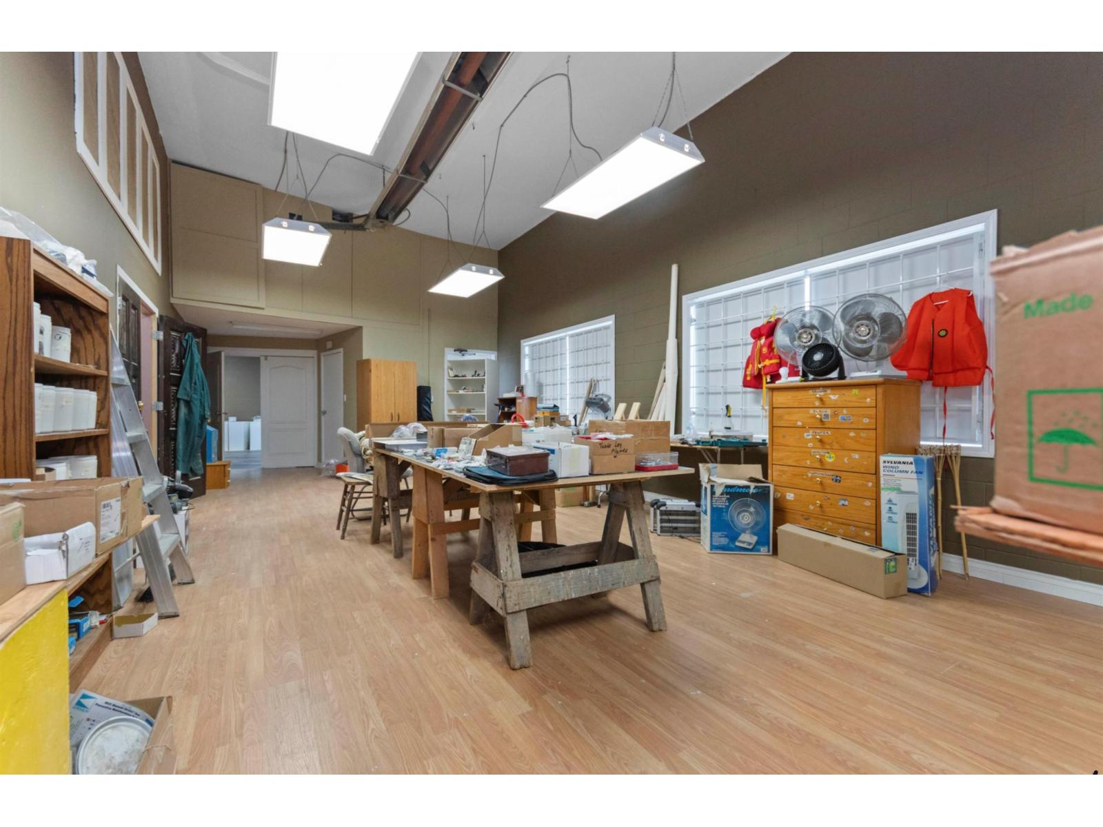 For sale: 45831 RAILWAY AVENUE, Chilliwack Downtown, Chilliwack ...