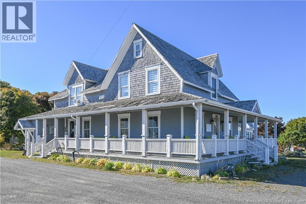 For sale: 142 Boul Saint-Pierre E. Boulevard, Caraquet, New