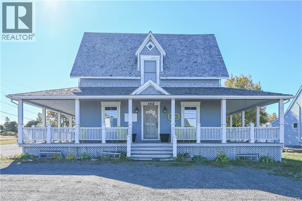 Johnleeknb出品 For sale: 142 Boul Saint-Pierre E. Boulevard, Caraquet, New