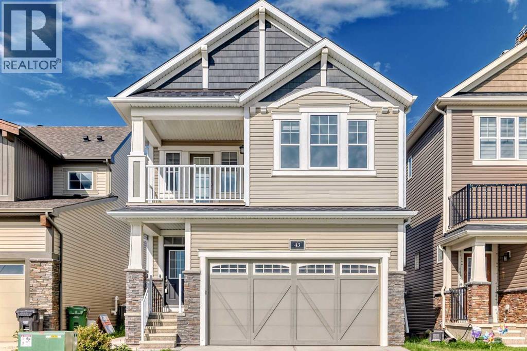 House for Sale in 43 Carrington Crescent NW|Calgary, Alberta T3P1N6