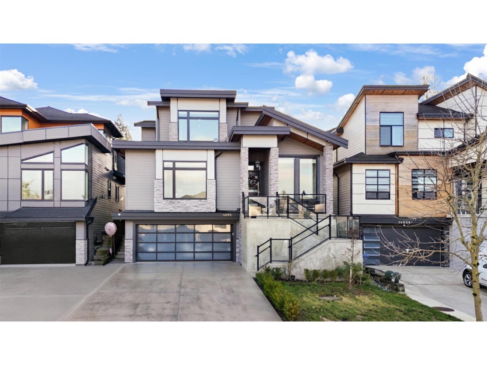 For sale: 14932 35A AVENUE, Surrey, British Columbia V3Z0Y7