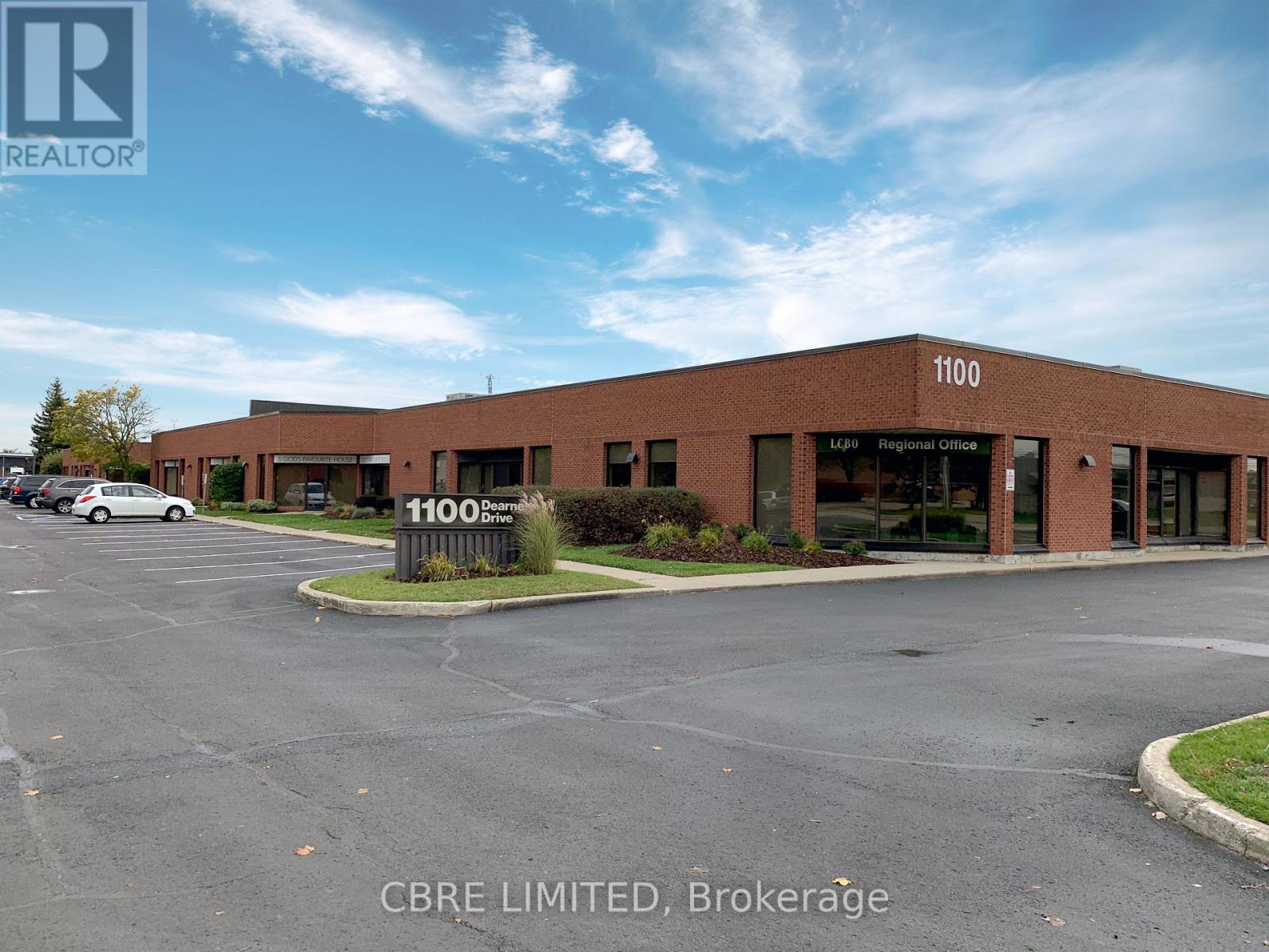 For lease: 23 - 1100 DEARNESS DRIVE, London South (South Z), Ontario ...