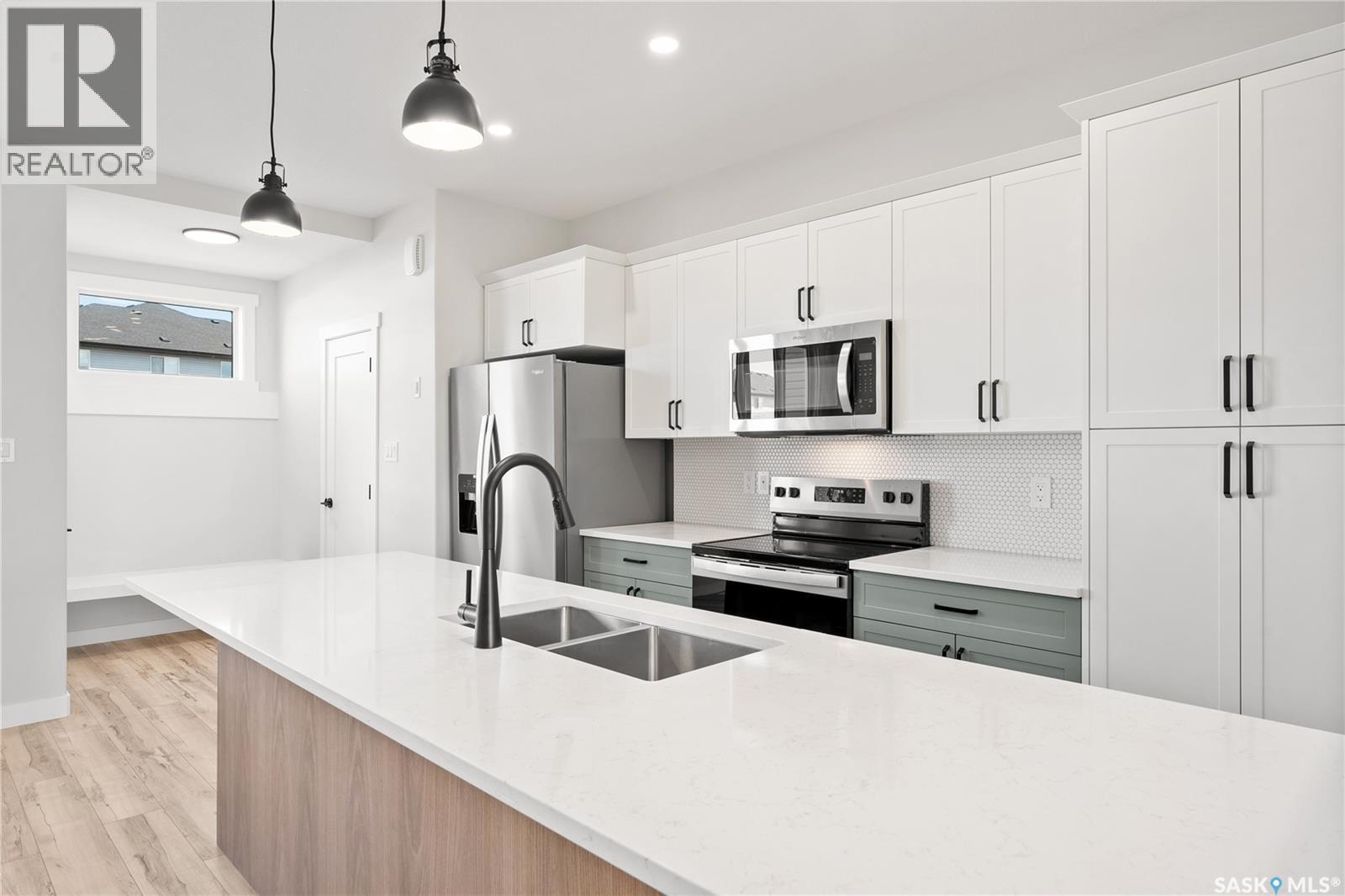 7756 Mapleford BOULEVARD, Regina, Saskatchewan S4Y0G9 | REALTOR.ca