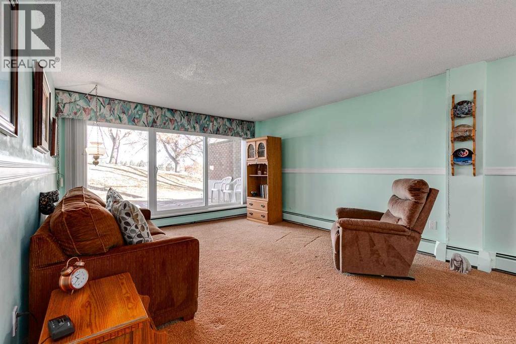 Apartment for Sale in 131, 820 89 Avenue SW|Calgary, Alberta T2V4N9 3