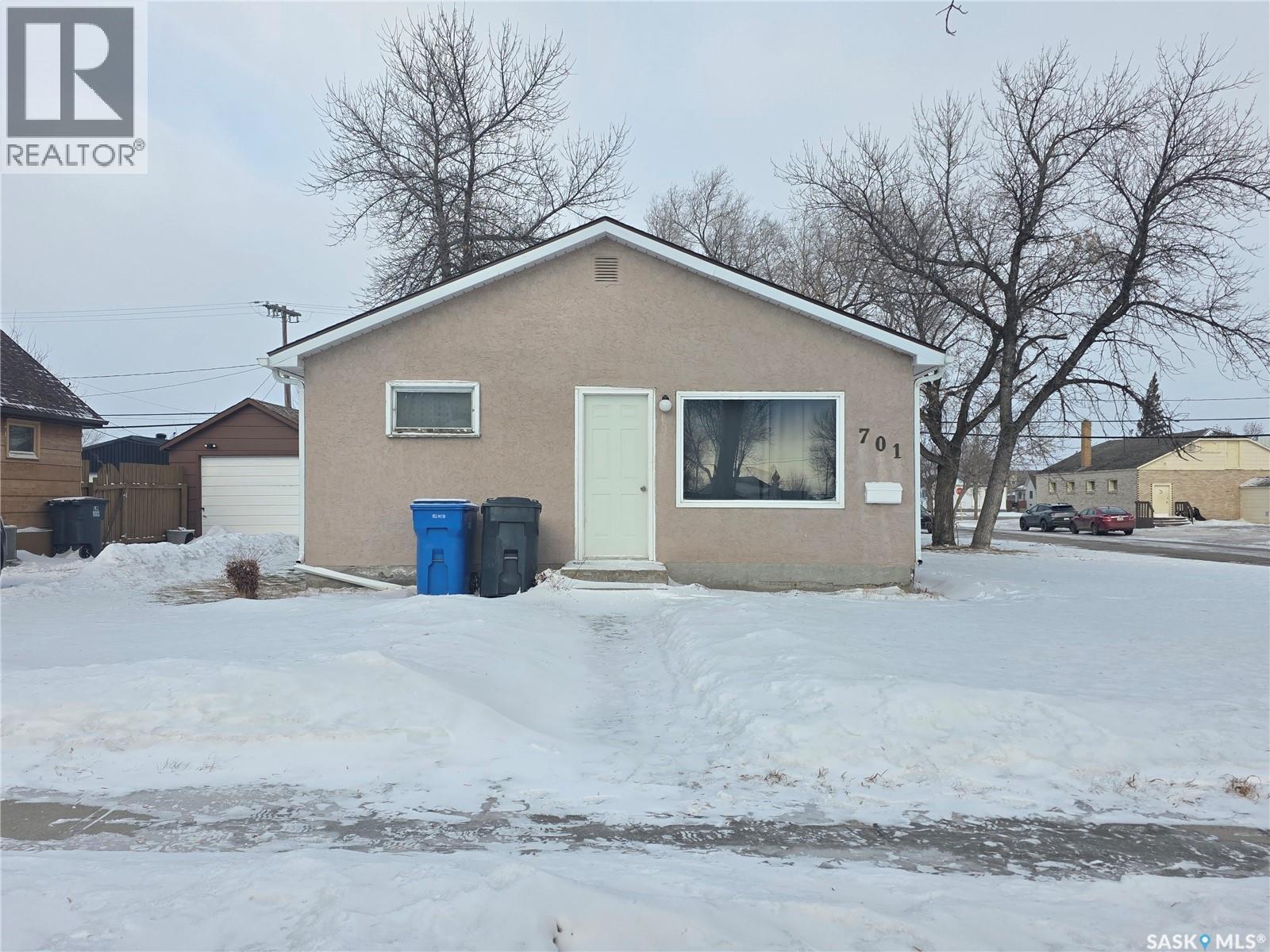 701 3rd STREET, Estevan, Saskatchewan S4A0P7