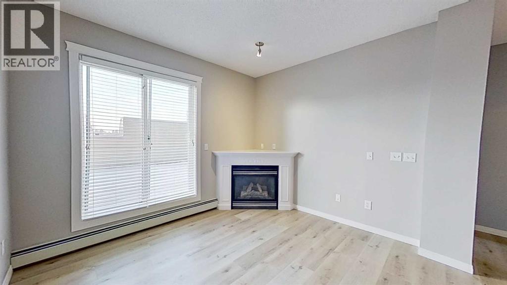 Apartment for Sale in 208, 1507 Centre A Street NE|Calgary, Alberta T2E2Z8 5