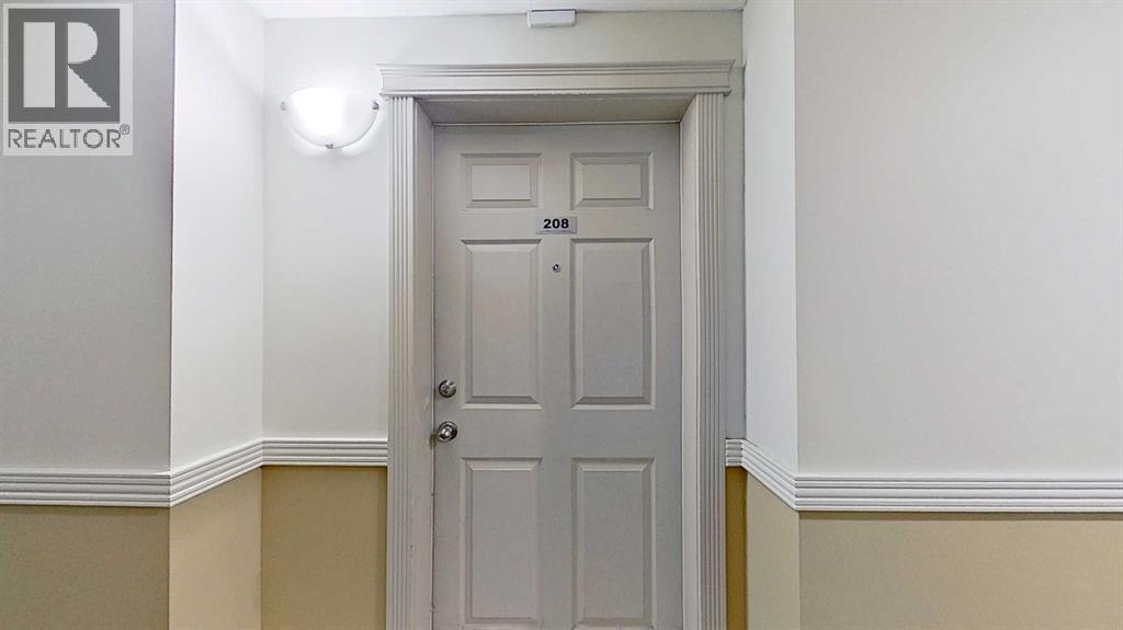 Apartment for Sale in 208, 1507 Centre A Street NE|Calgary, Alberta T2E2Z8 2