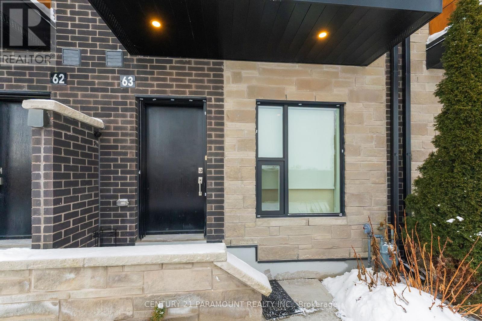 Row / Townhouse for Sale in 63 - 200 MALTA AVENUE|Brampton (Fletcher's Creek South), Ontario L6Y6H8 4