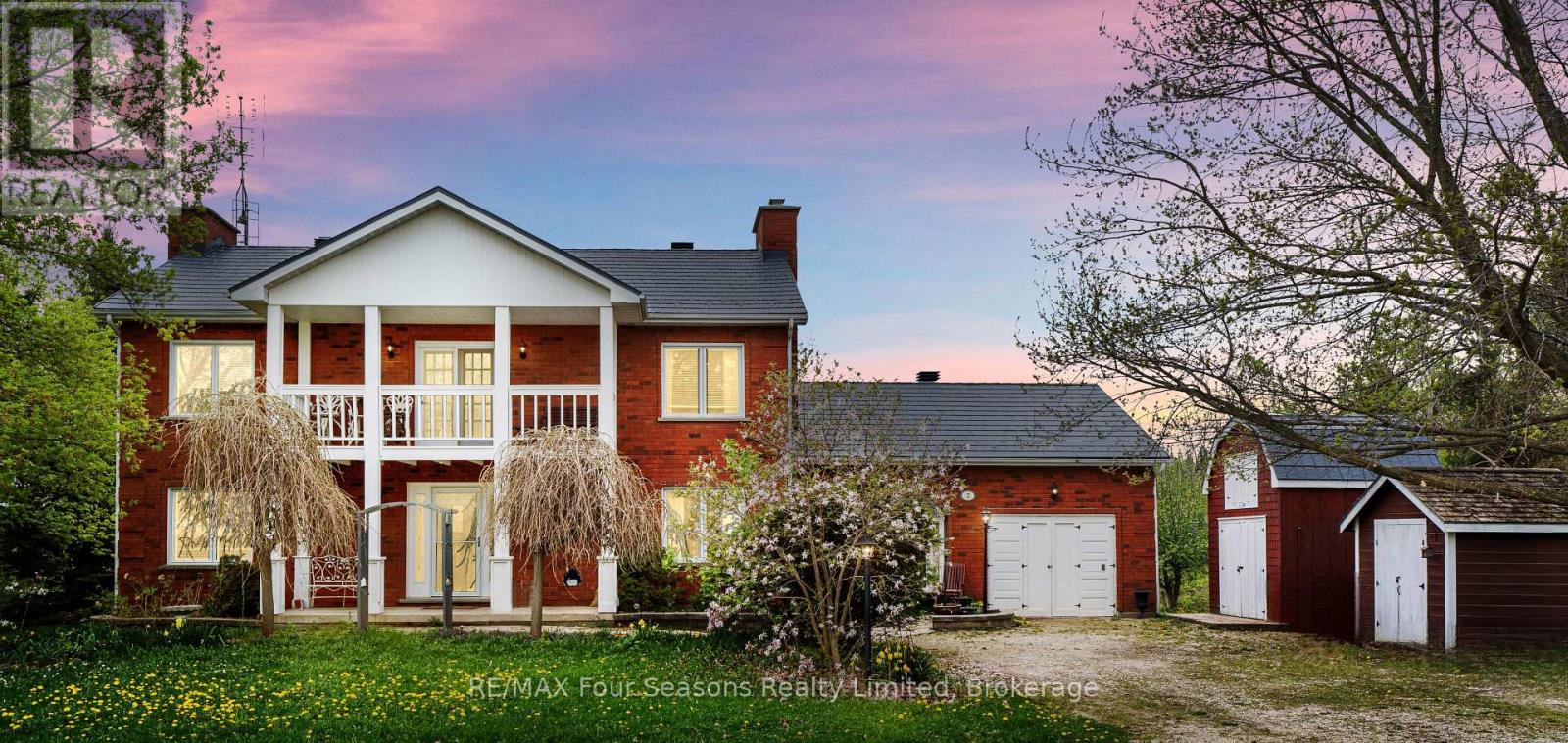 3 SYDENHAM TRAIL E