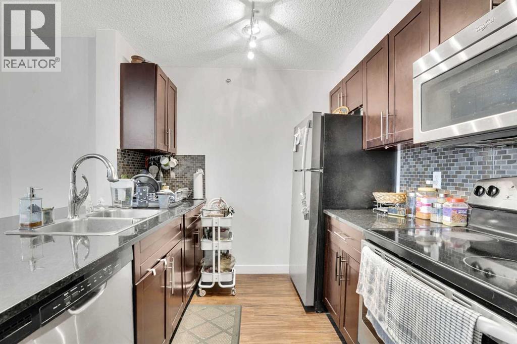 Apartment for Sale in 411, 15 Saddlestone Way NE|Calgary, Alberta T3J0S3 5