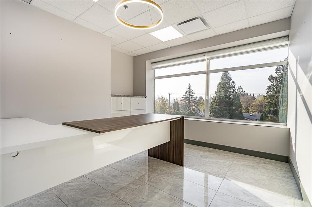 305-306 6678 152 STREET, Surrey